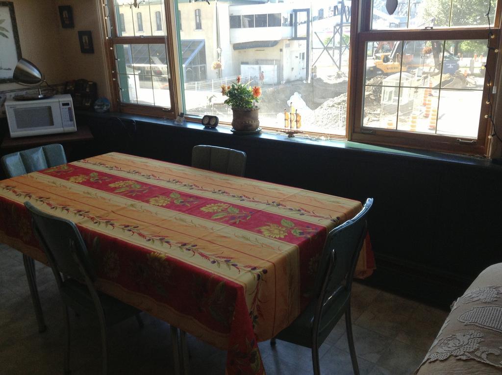 B&B De La Traverse Lévis Extérieur photo